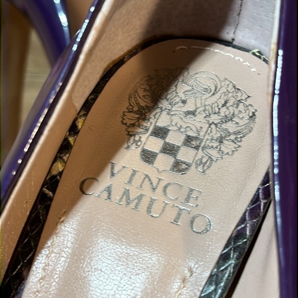 Vince Camuto‎ Graph Peep-Top Platform Purple Python Peep Toe Heels - Picture 9 of 15
